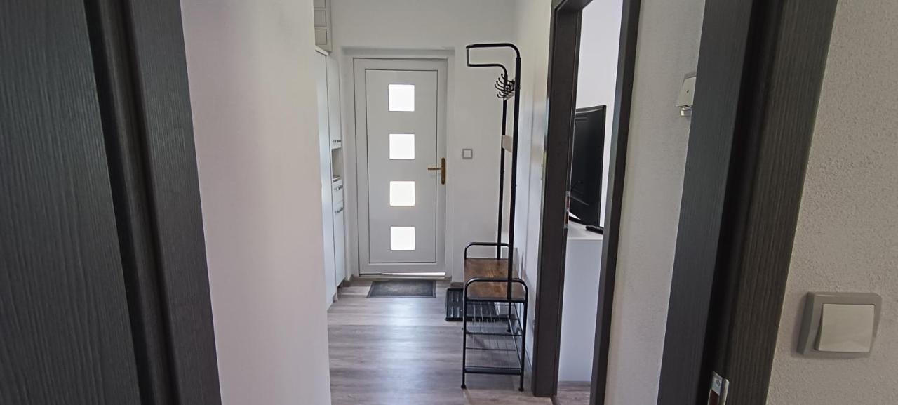Apartman U Lebedu Apartment Strazny Exterior photo